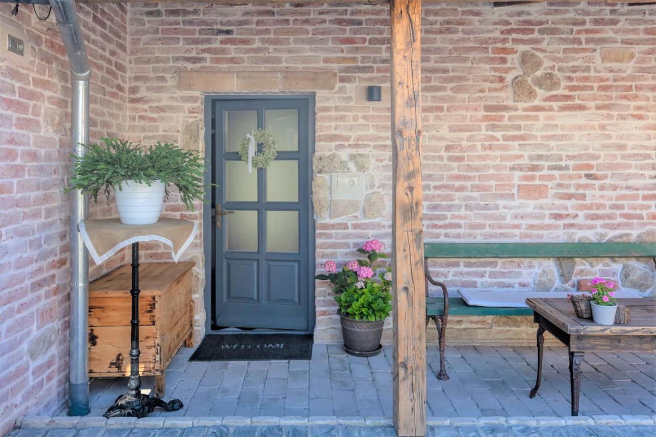 Bab-Lak Apartman Кишварда Экстерьер фото