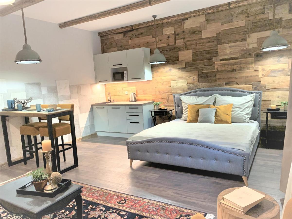 Bab-Lak Apartman Кишварда Экстерьер фото