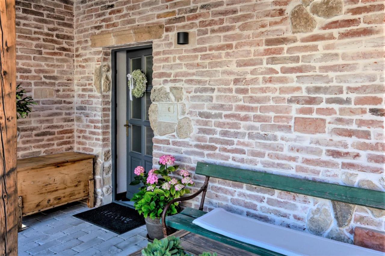 Bab-Lak Apartman Кишварда Экстерьер фото