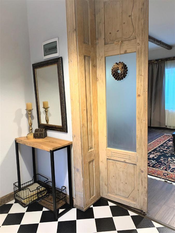 Bab-Lak Apartman Кишварда Экстерьер фото