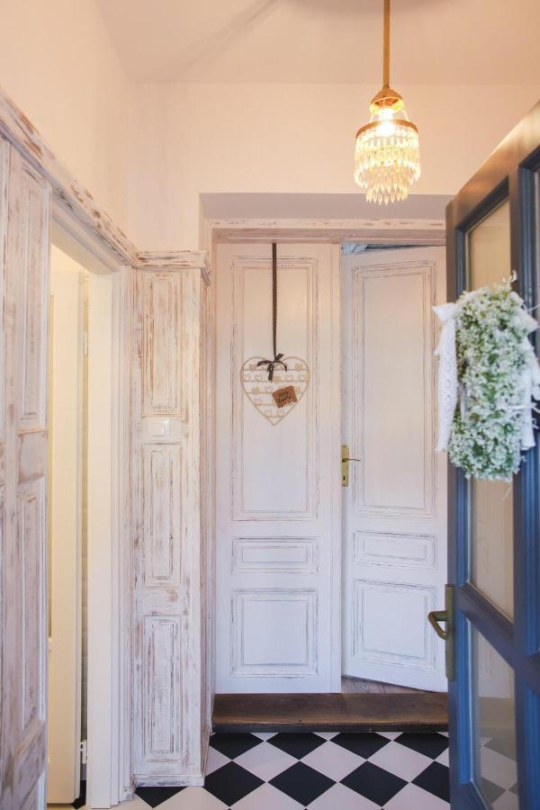 Bab-Lak Apartman Кишварда Экстерьер фото